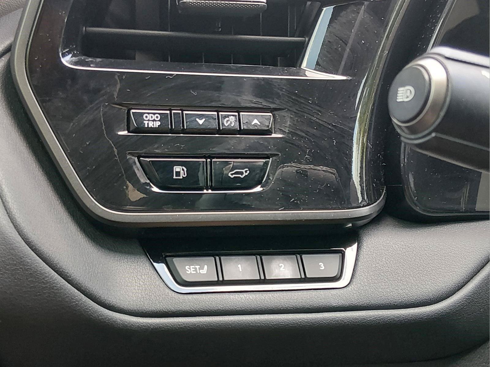 Used 2025 Wind Chill Pearl Lexus TX 350 Premium image 29