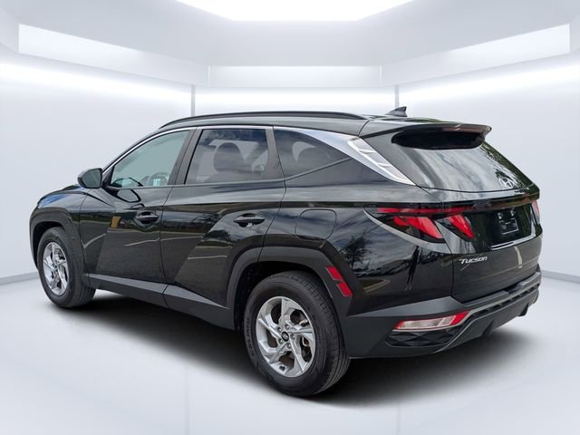 Used 2024 Black Hyundai SEL image 5