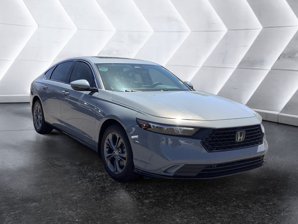 2024 Honda Accord Hybrid EX-L's photo