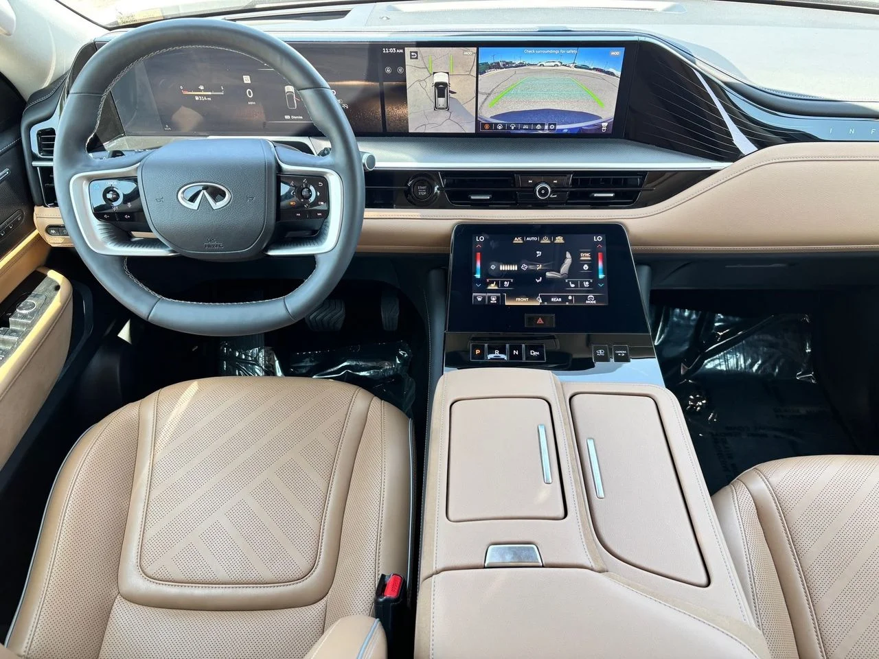 Certified Used 2025 Radiant White INFINITI Luxe image 12