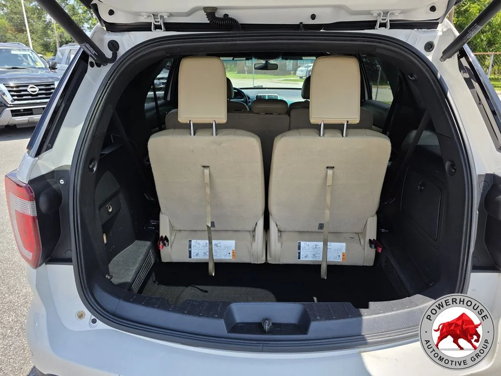 Used 2017 White Ford XLT image 13