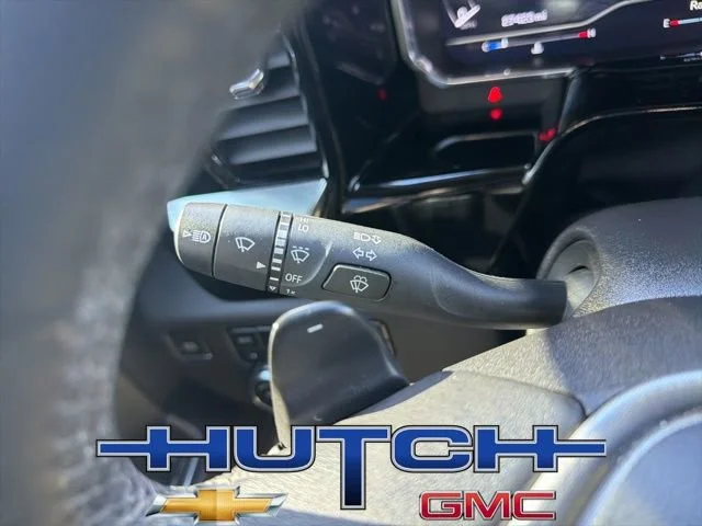 Used 2023 Summit White GMC SLT image 34