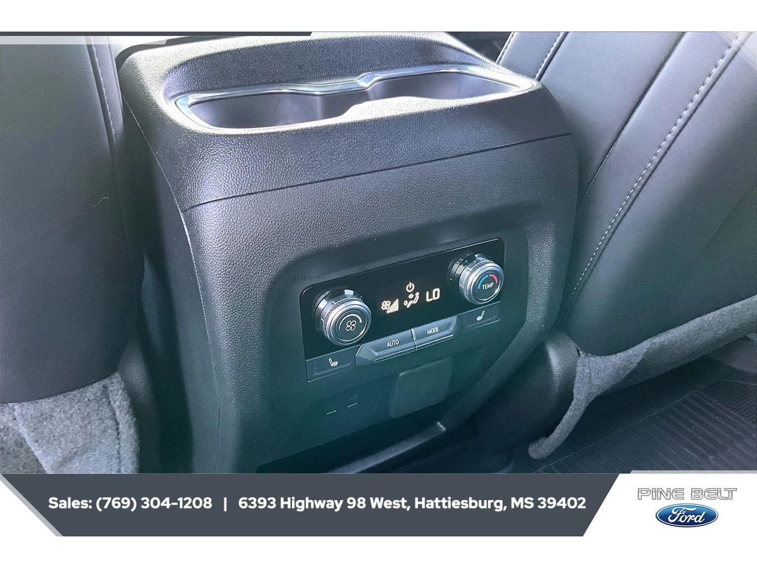 Used 2025 Ebony Twilight Metallic GMC FWD Elevation image 25
