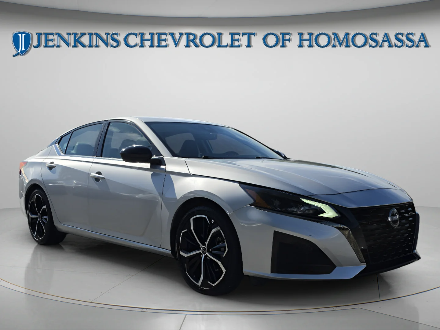 Used 2024 Brilliant Silver Metallic Nissan 2.5 SR image 1