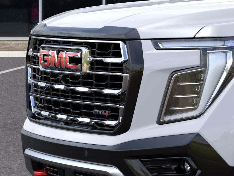 2026 GMC Yukon AT4 - Photo 13