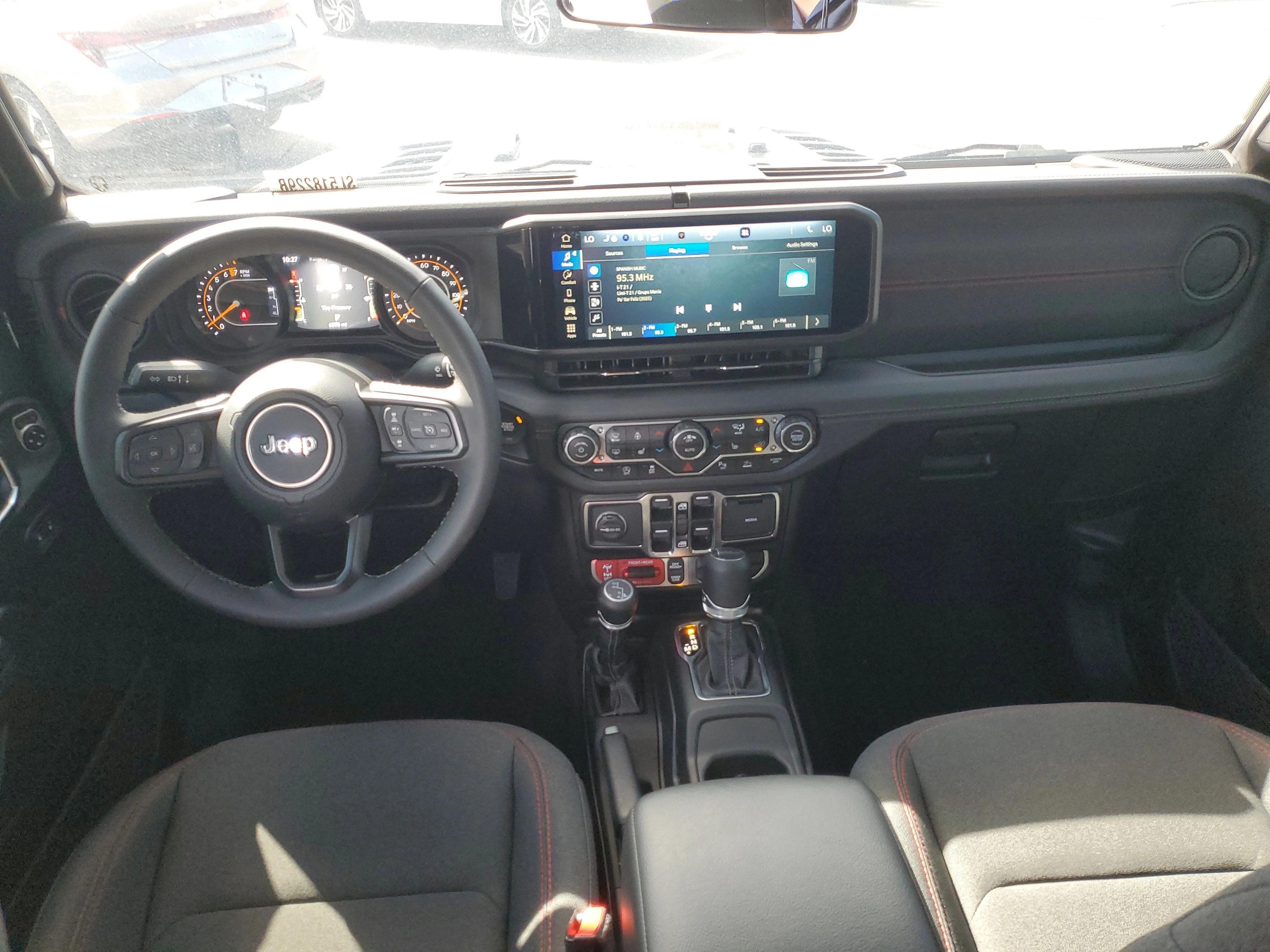 Used 2025 Black Clearcoat Jeep Rubicon image 13