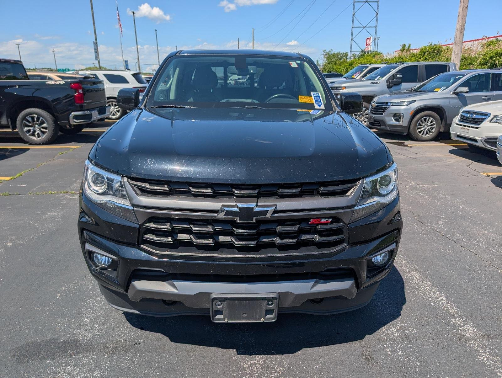 Used 2022 Black Chevrolet 4WD Z71 image 2