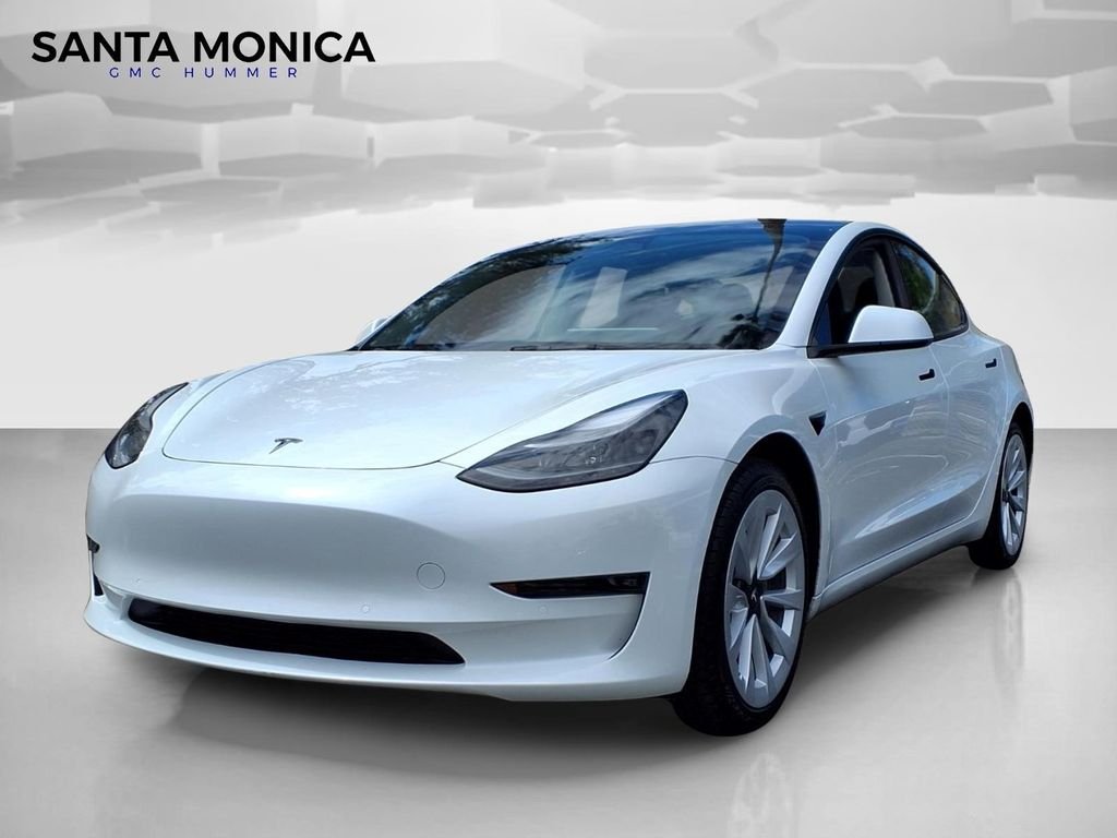 2022 Tesla Model 3 Long Range Dual Motor All-Wheel Drive's photo
