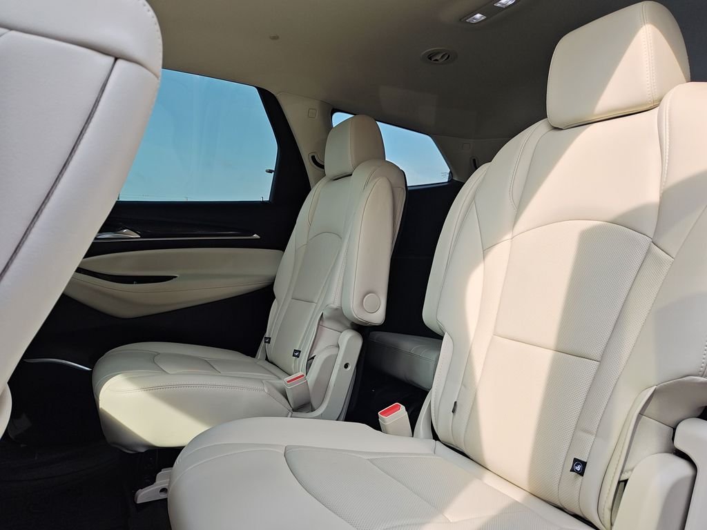 Used 2023 Green Buick Essence image 14