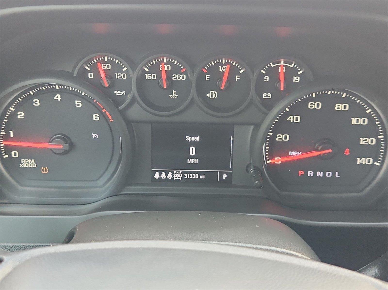 2025 Chevrolet Silverado 2500 HD photo 12 of 32