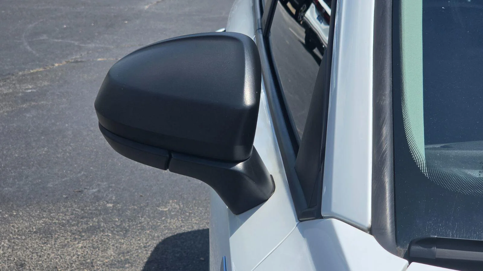 Certified Used 2023 Pure White Volkswagen S image 10