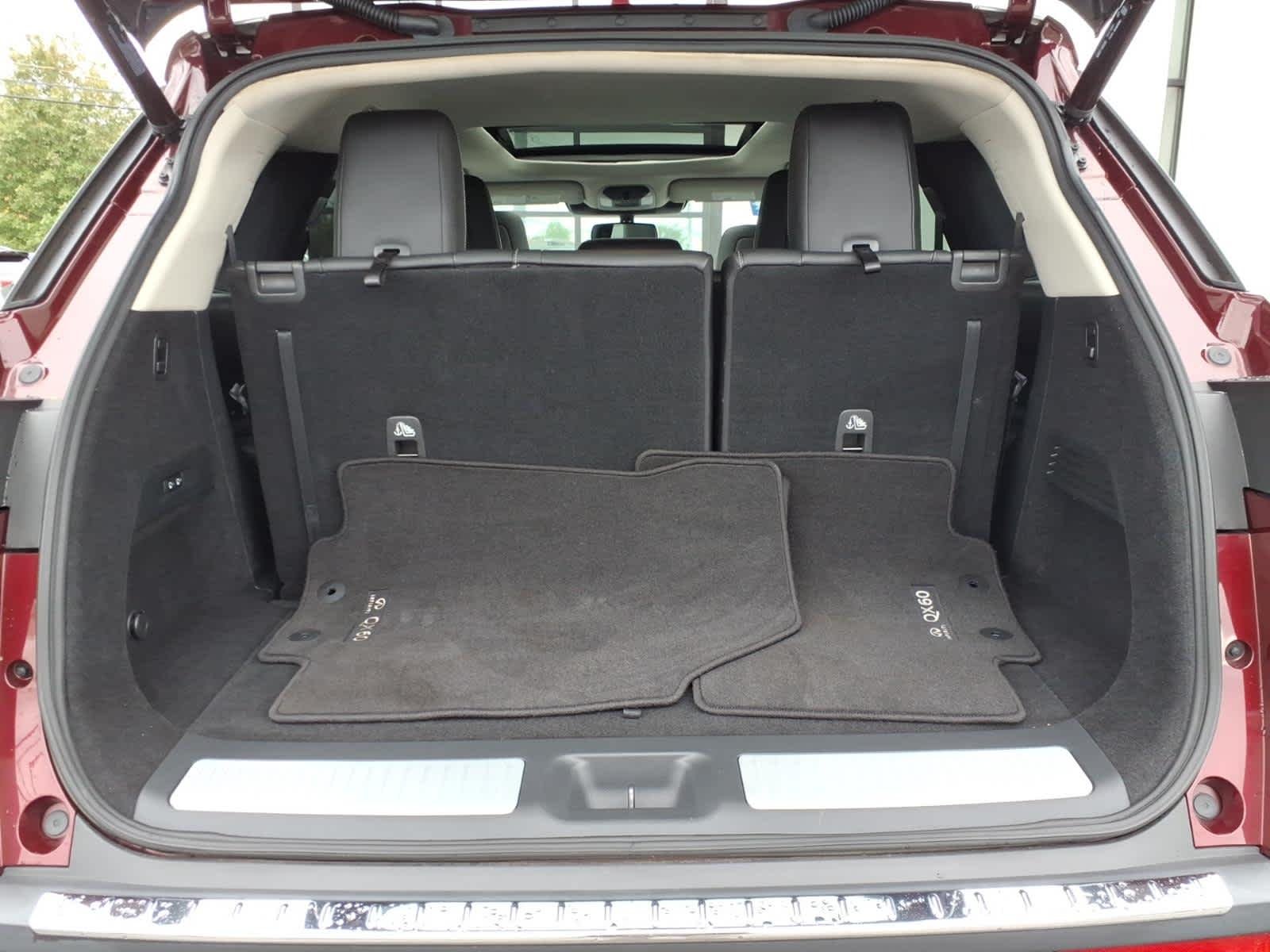 Certified Used 2022 Deep Bordeaux INFINITI SENSORY image 17