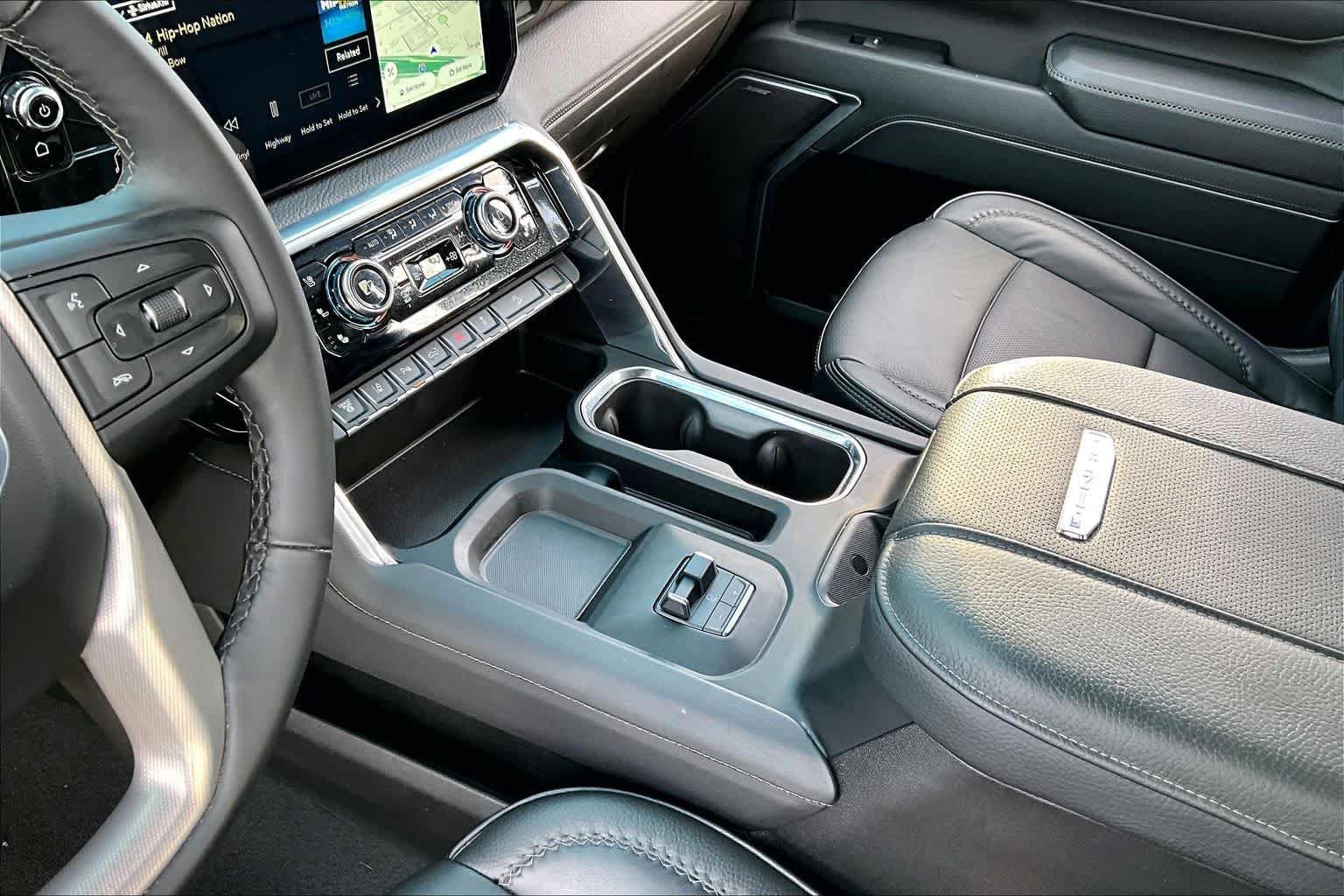 Used 2025 Summit White GMC Denali image 17