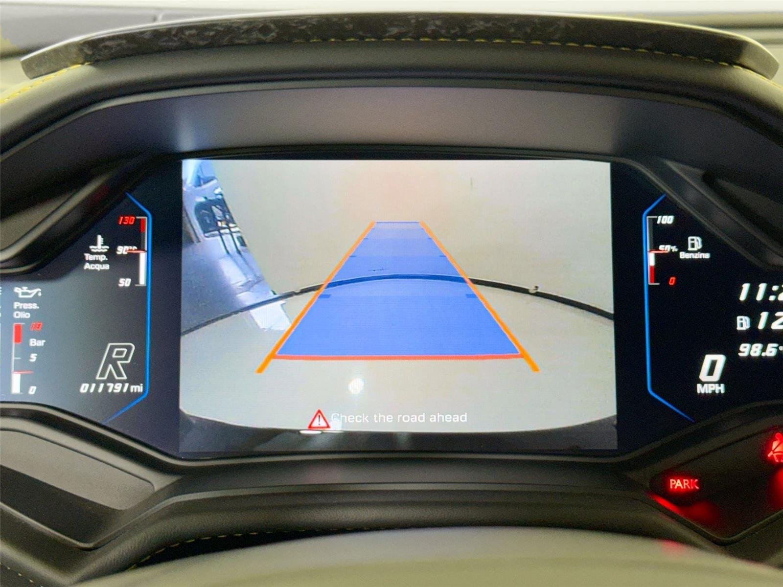 Used 2022 Bianco Canopus Lamborghini  image 22