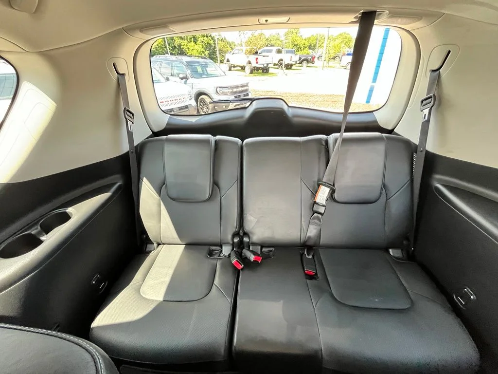 Used 2019 Brown INFINITI LUXE image 15