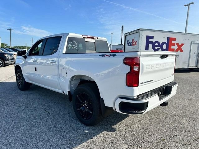 New 2026 Summit White Chevrolet RST image 3