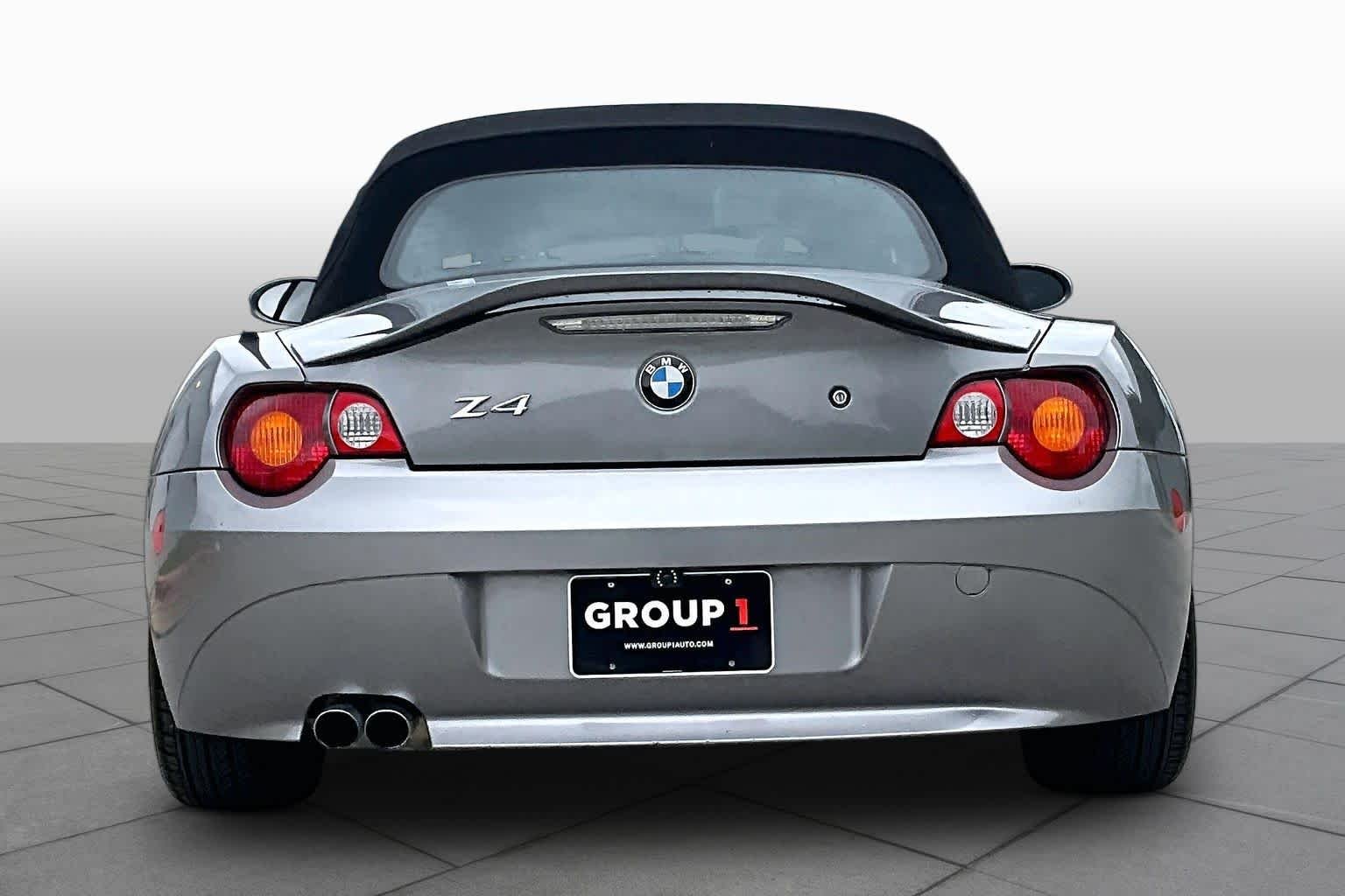 Used 2003 Sterling Gray Metallic BMW 3.0i image 4