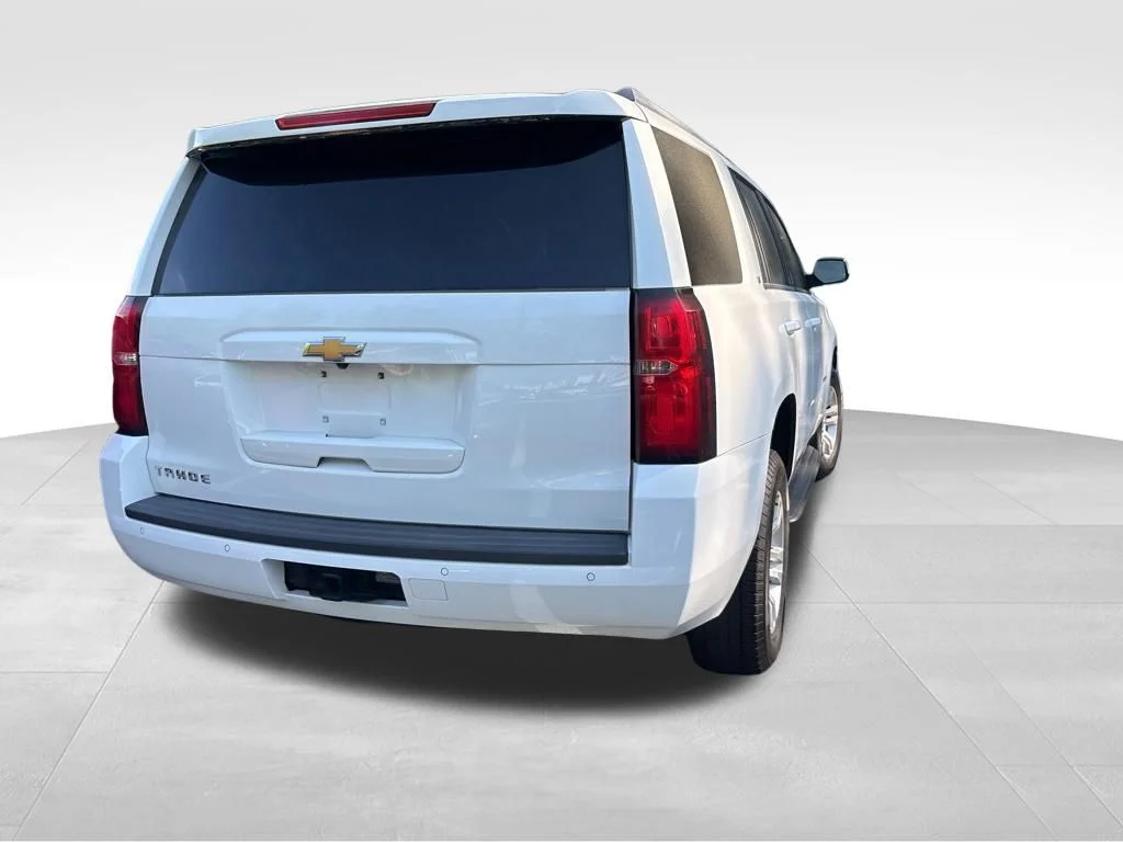 Used 2019 White Chevrolet LT image 18