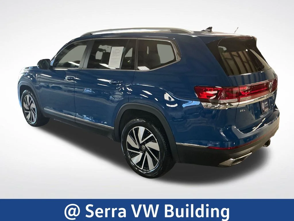 Used 2025 Blue Volkswagen 2.0T SEL image 3