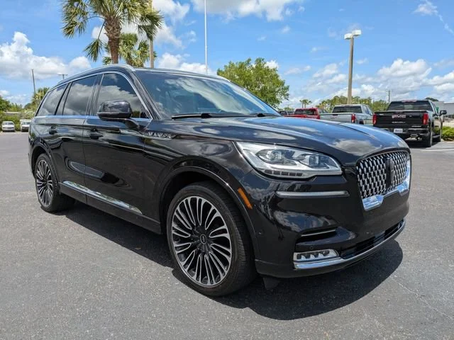 Used 2023 Infinite Black Me Lincoln Black Label image 2