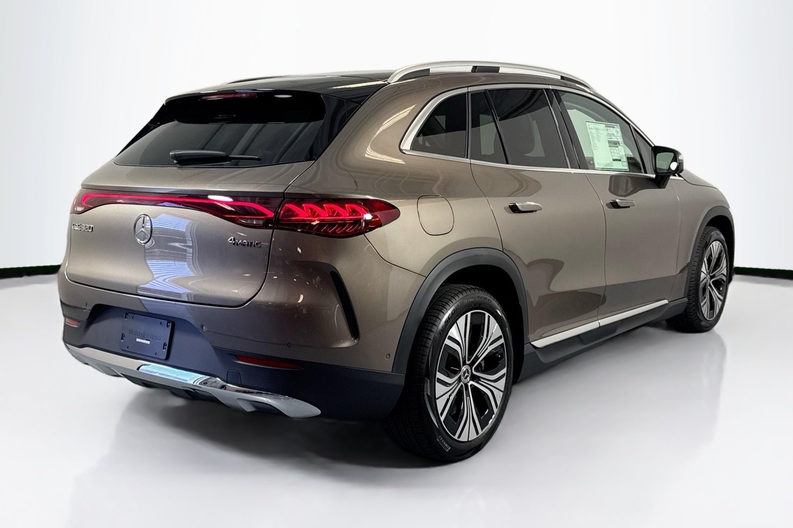 New 2026 Sonoran Brown Metallic Mercedes-Benz EQE 320 image 5