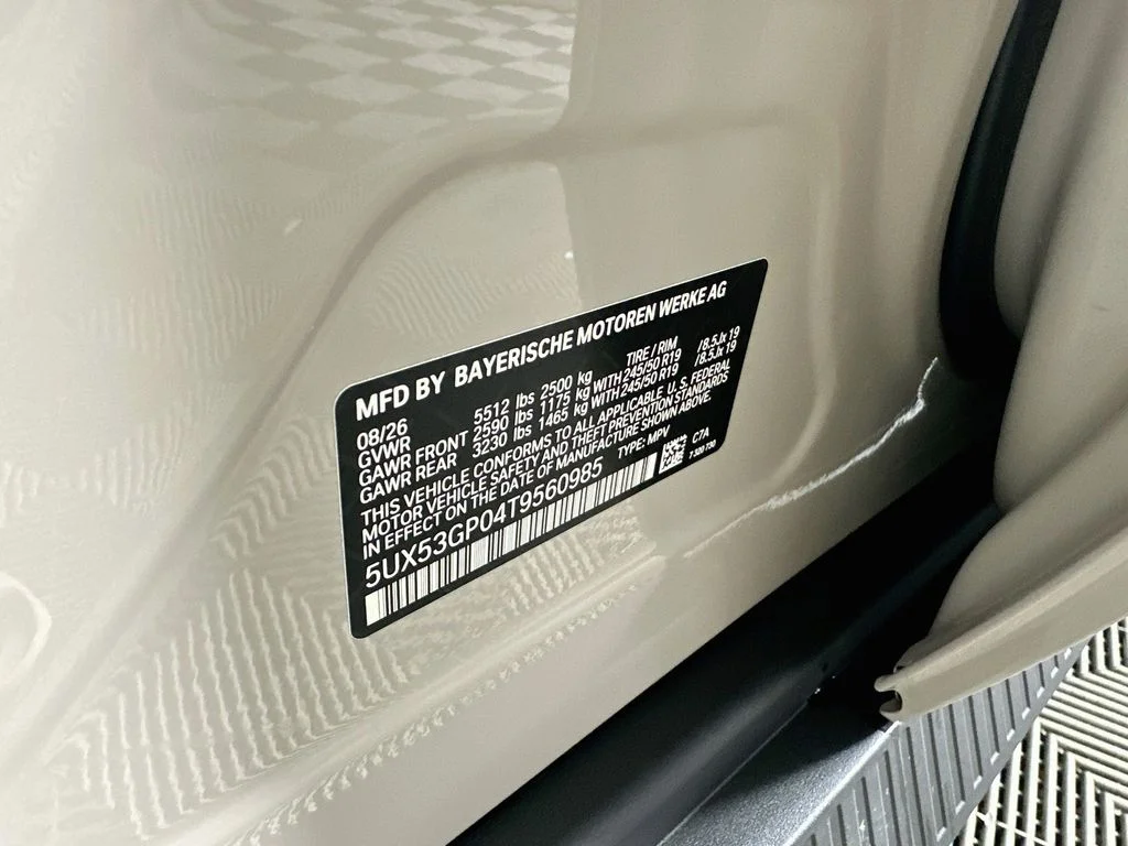 New 2026 Gray Metallic BMW 30 xDrive image 29