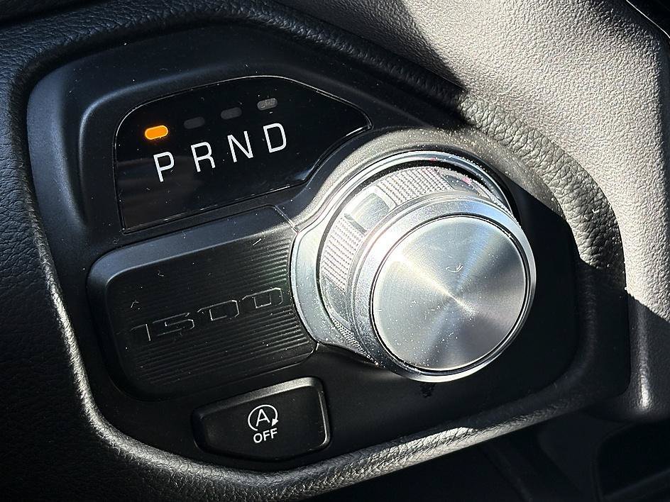 Used 2023 Diamond Black Crystal Pearlcoat Ram Laramie image 23