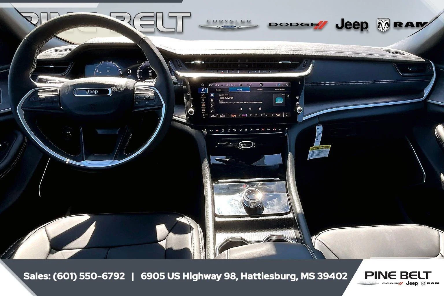 New 2026 Bright White Clear-Coat Exterior Paint Jeep Limited image 5
