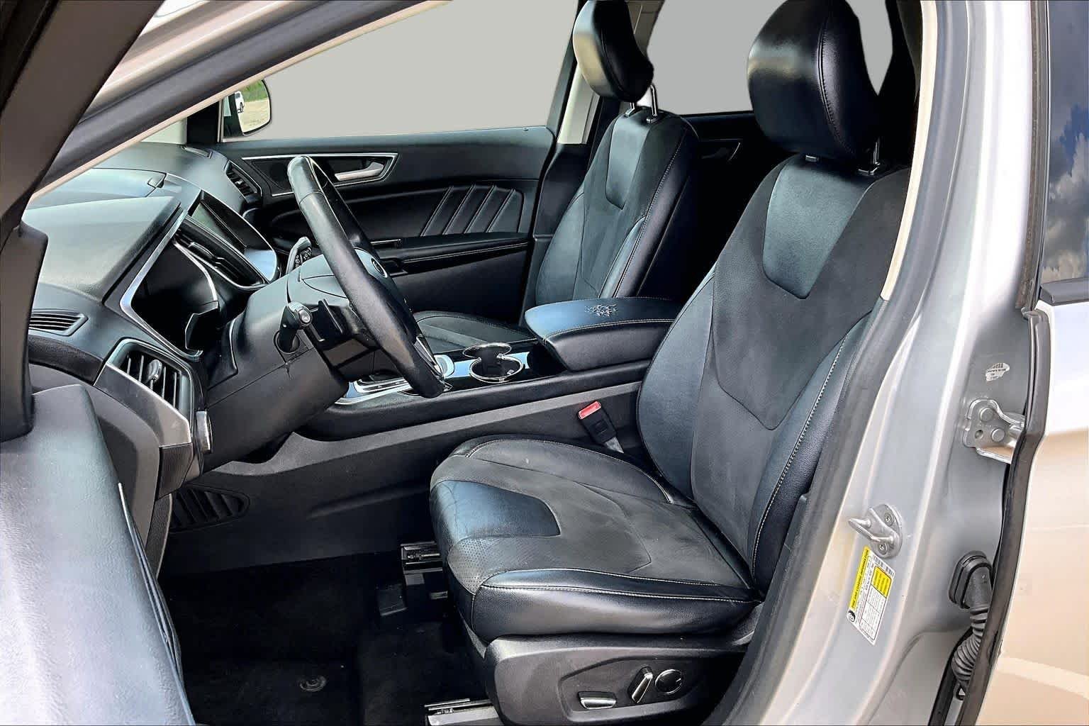 Used 2015 Ingot Silver Metallic Ford Sport image 8