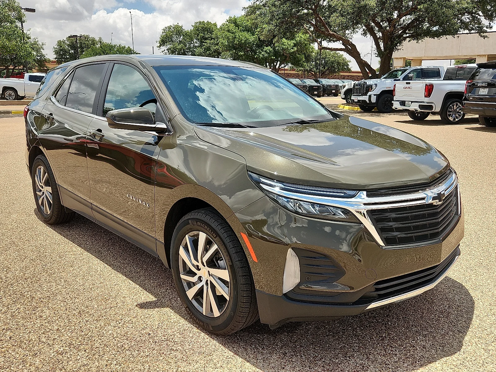 2024 Chevrolet Equinox LT - Photo 6