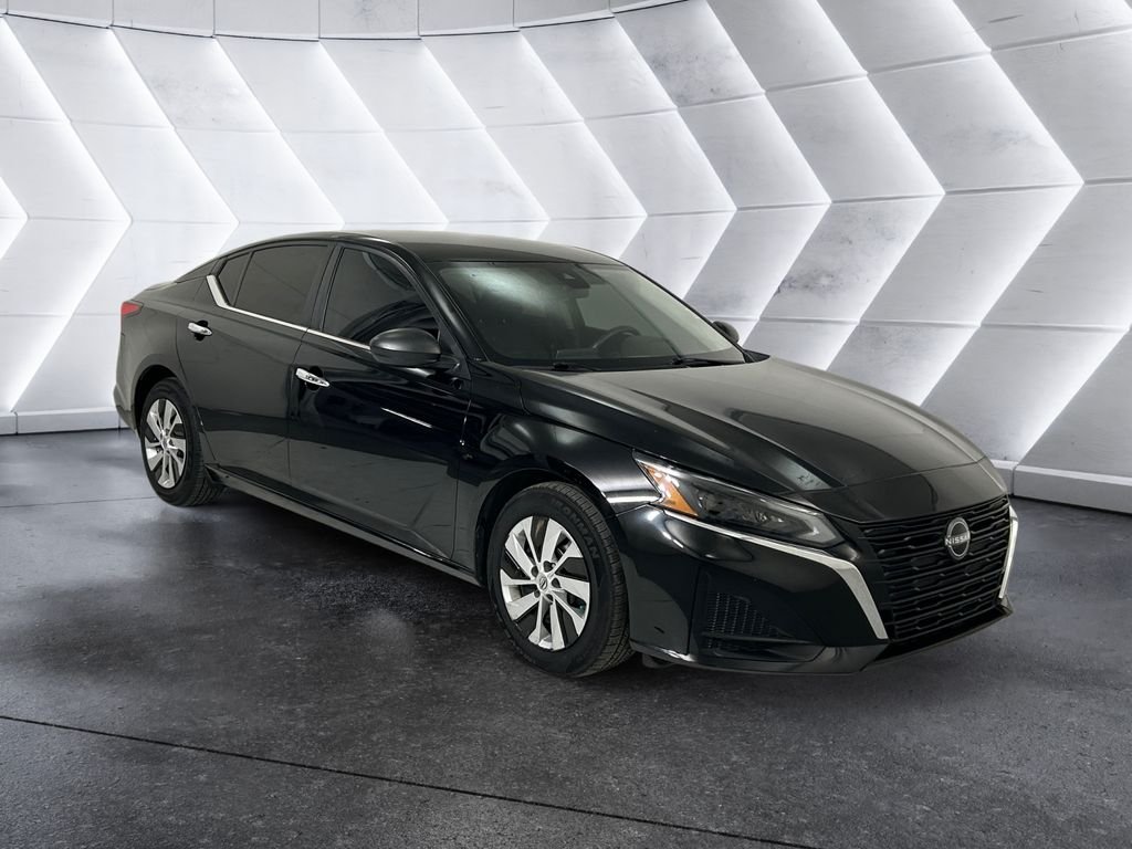 Used 2024 Black Nissan 2.5 S image 1