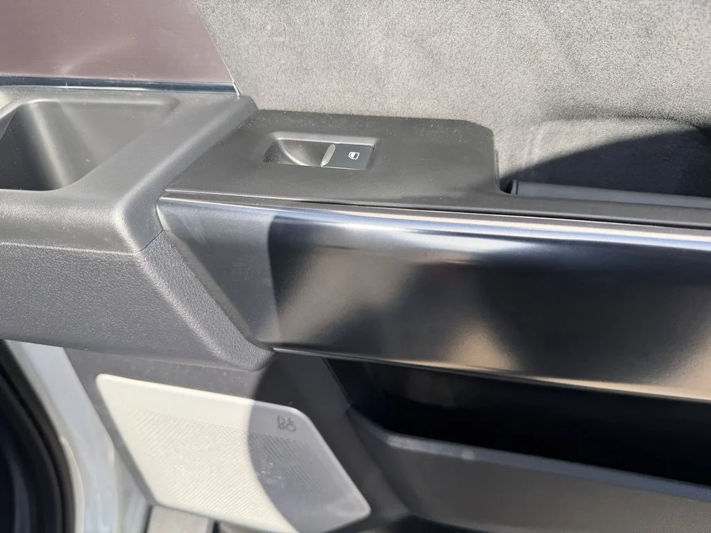New 2026 Star White Metallic Tri-Coat Ford F-250® Platinum® image 19