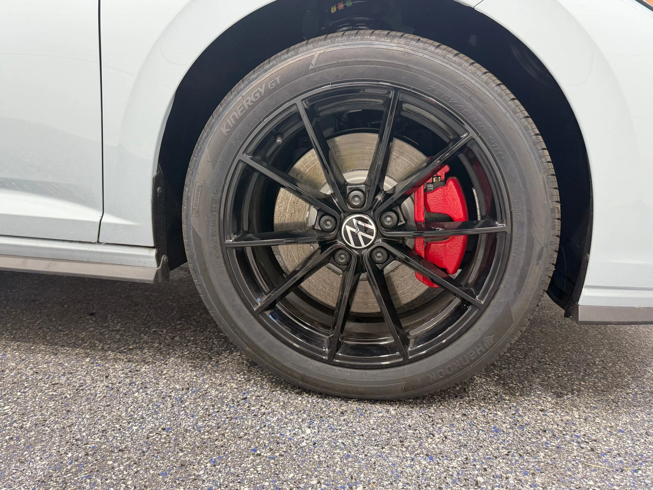 New 2026 Gray Volkswagen 2.0T Autobahn image 14