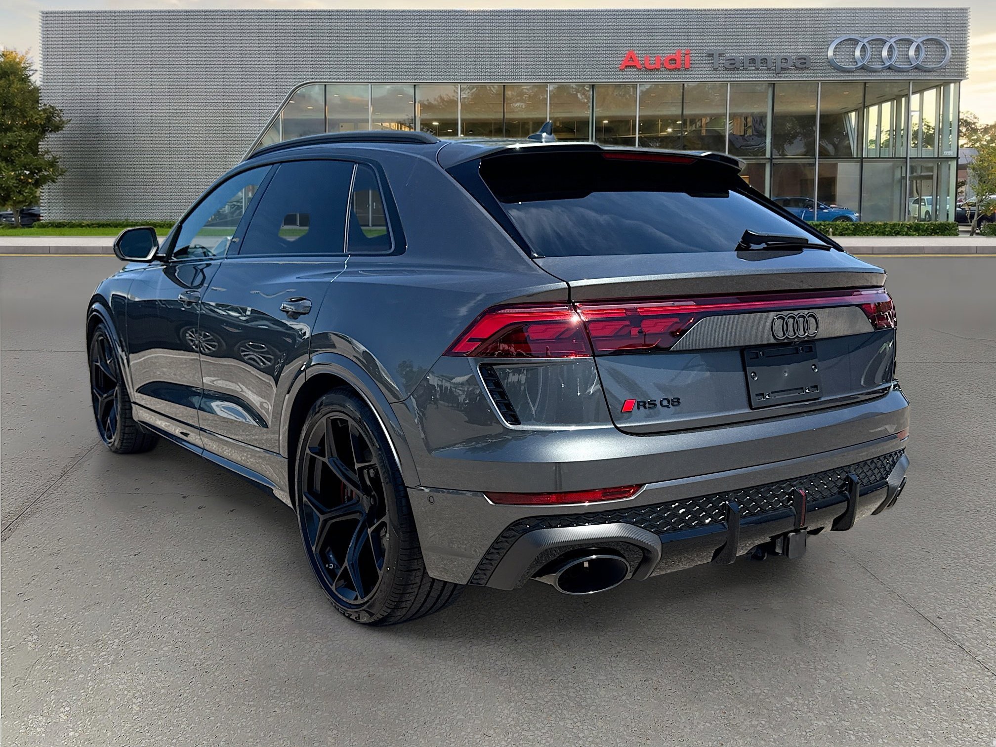 New 2026 Daytona Gray Pearl Effect Audi performance image 5