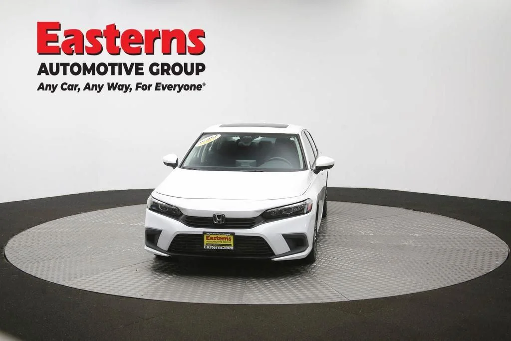 Used 2023 White Honda EX image 55