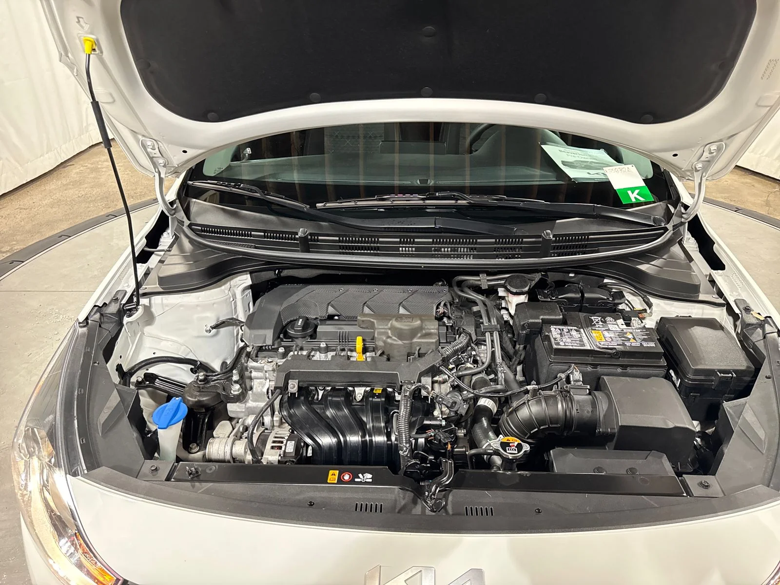 Used 2023 Clear White Kia LX image 28