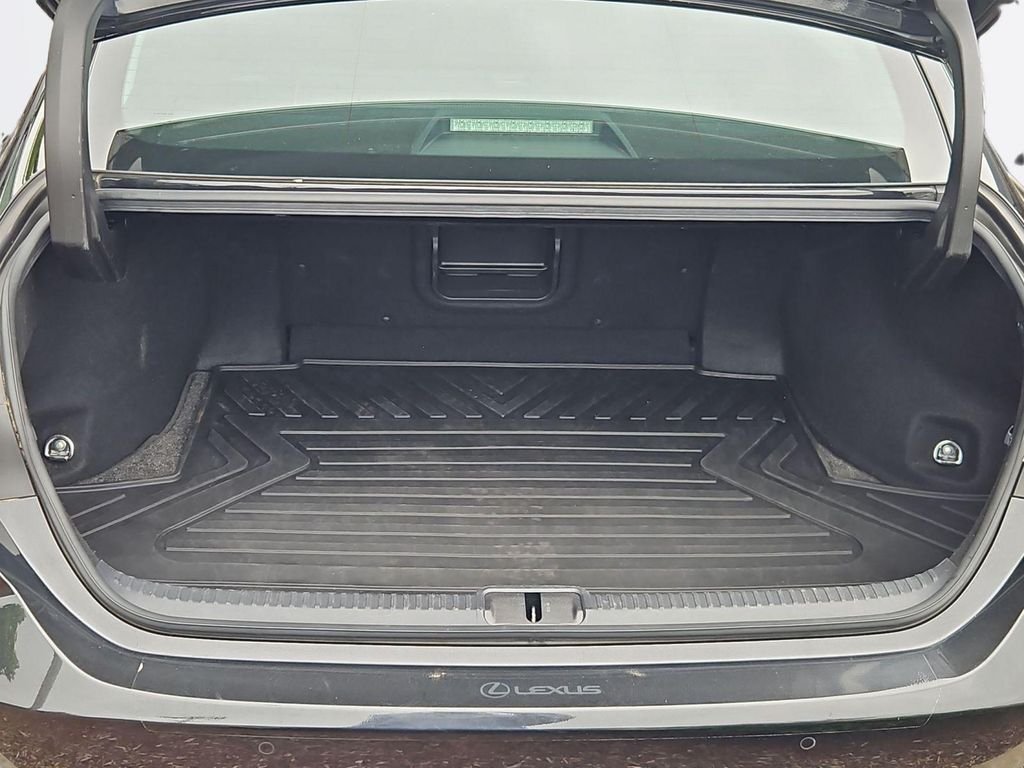 Used 2022 Black Lexus 250 image 24