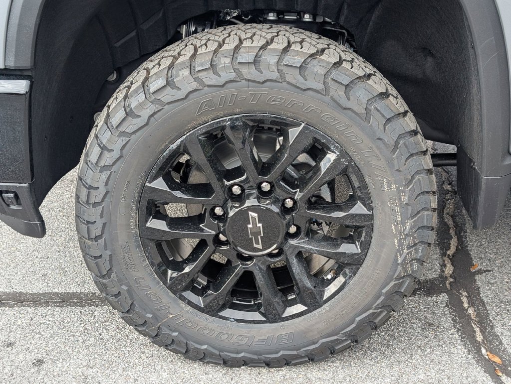 2026 Chevrolet Silverado 2500 HD LTZ - Photo 11