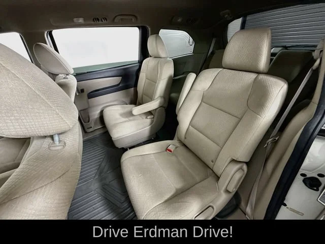 Used 2015 White Honda LX image 8
