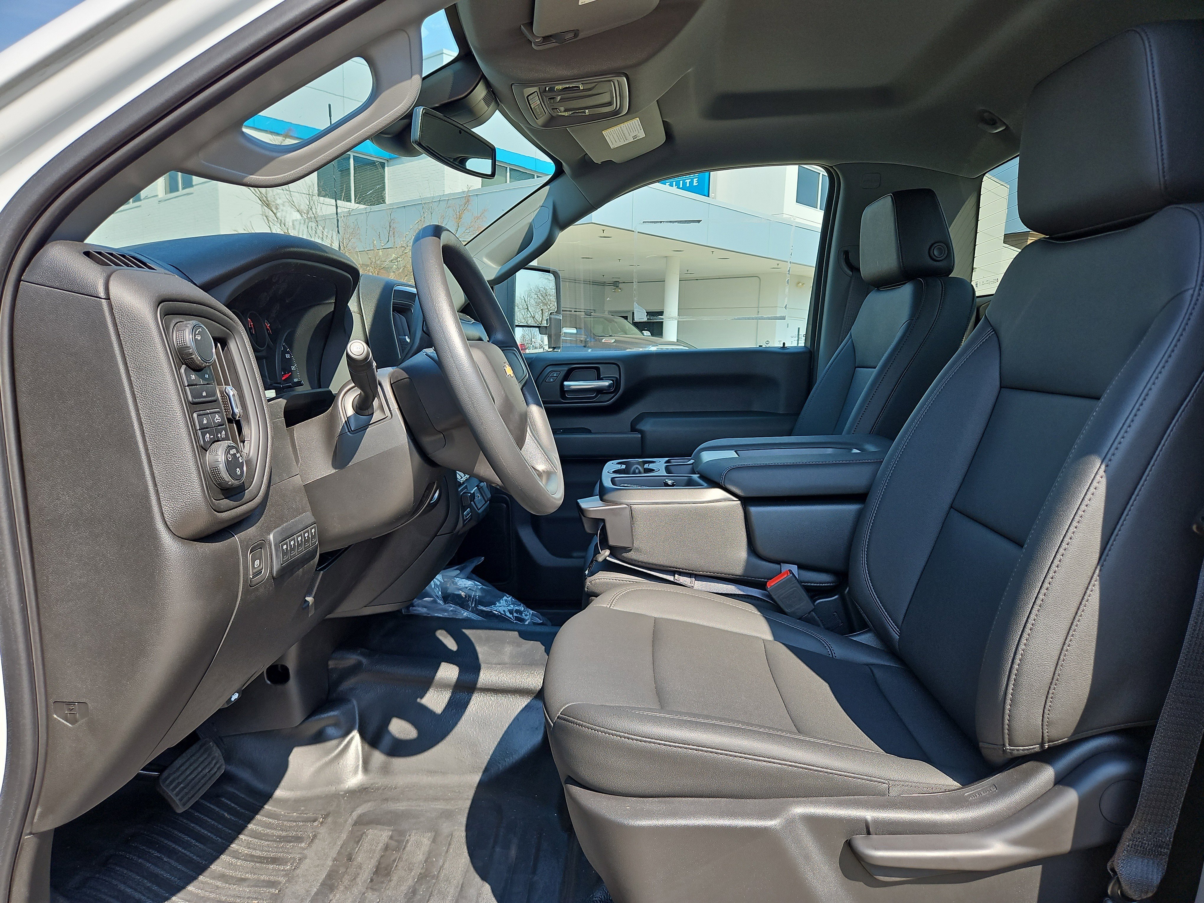 New 2024 Summit White Chevrolet Work Truck image 10