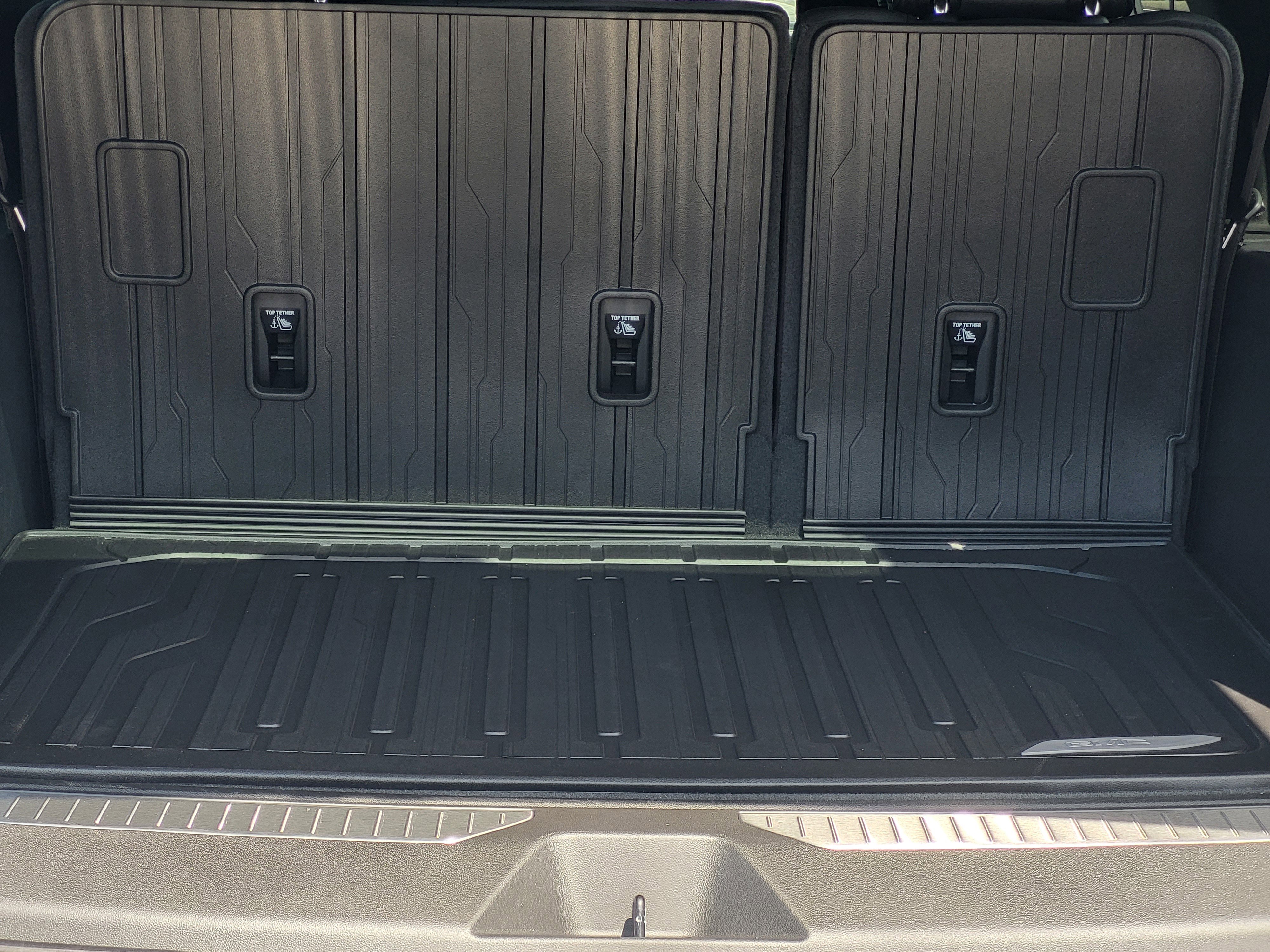 New 2026 Glacier White Tricoat GMC Denali image 26