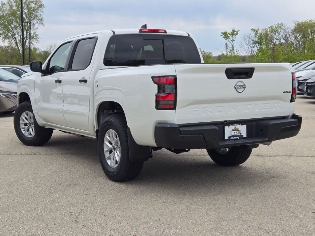 New 2026 Glacier White Nissan Crew Cab S image 12