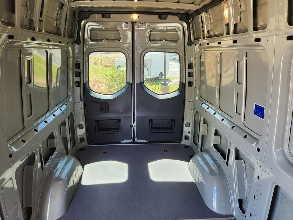 New 2026 Stone Grey Mercedes-Benz CARGO image 18