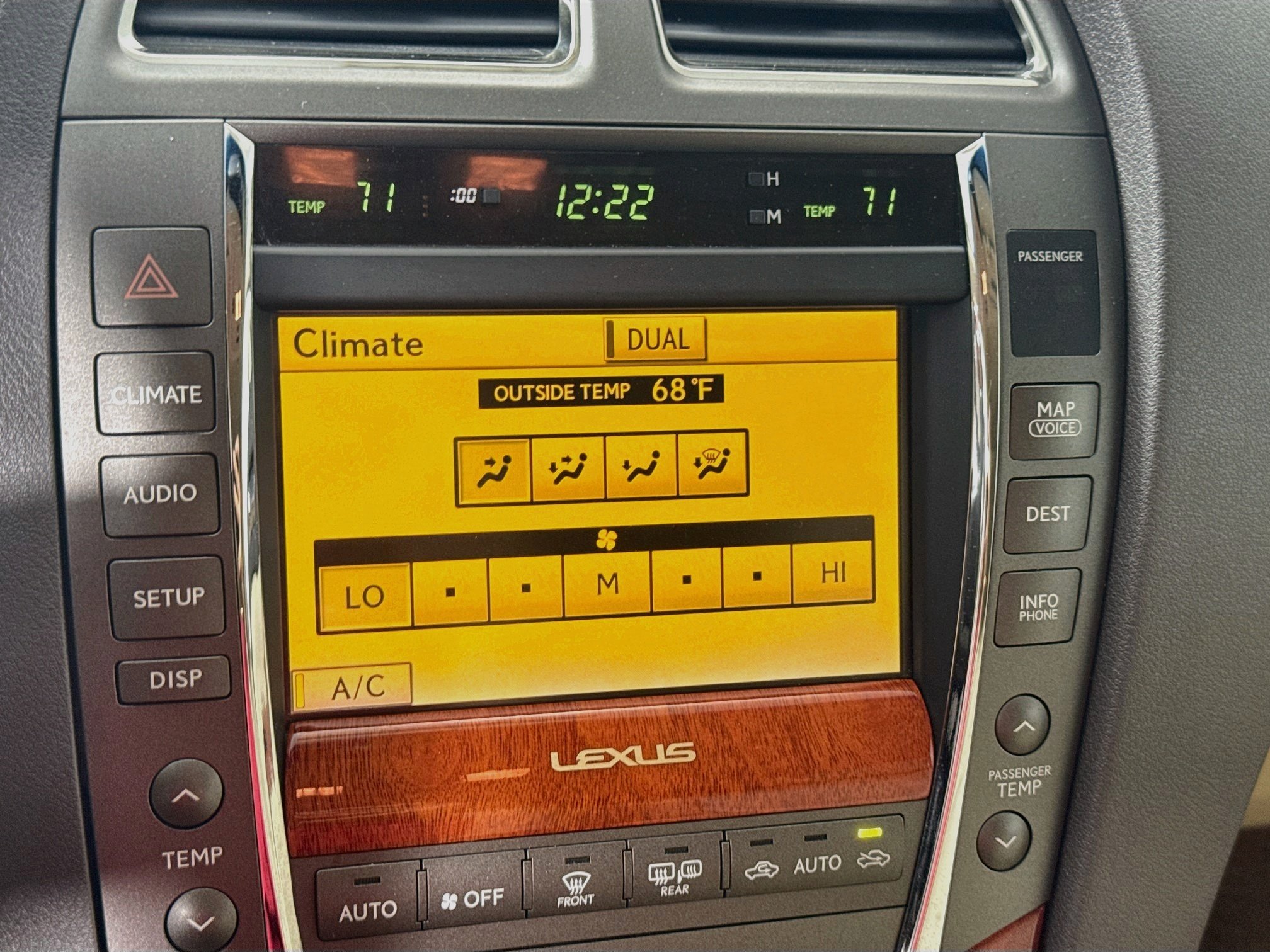 Used 2011 Satin Cashmere Metallic Lexus Base image 15