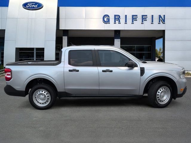Used 2022 Silver Ford XL image 3