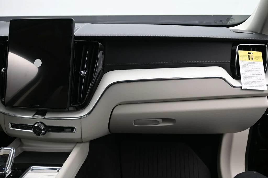 New 2026 Onyx Black Volvo T8 Ultra image 20