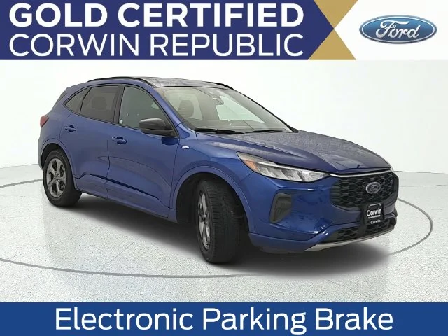 Certified Used 2023 Blue Metallic Ford ST-Line image 9