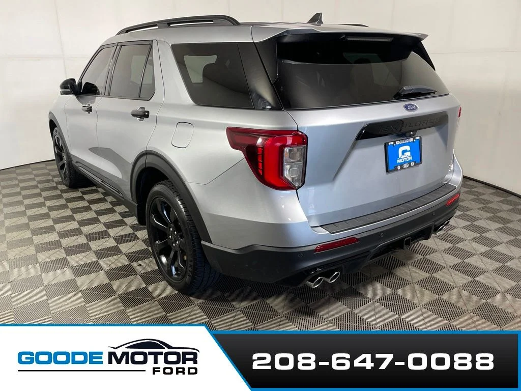 Used 2023 Silver Metallic Ford ST image 5