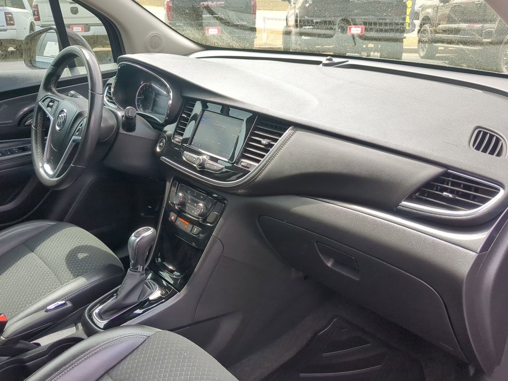 Used 2022 Ebony Twilight Metallic Buick Preferred image 27
