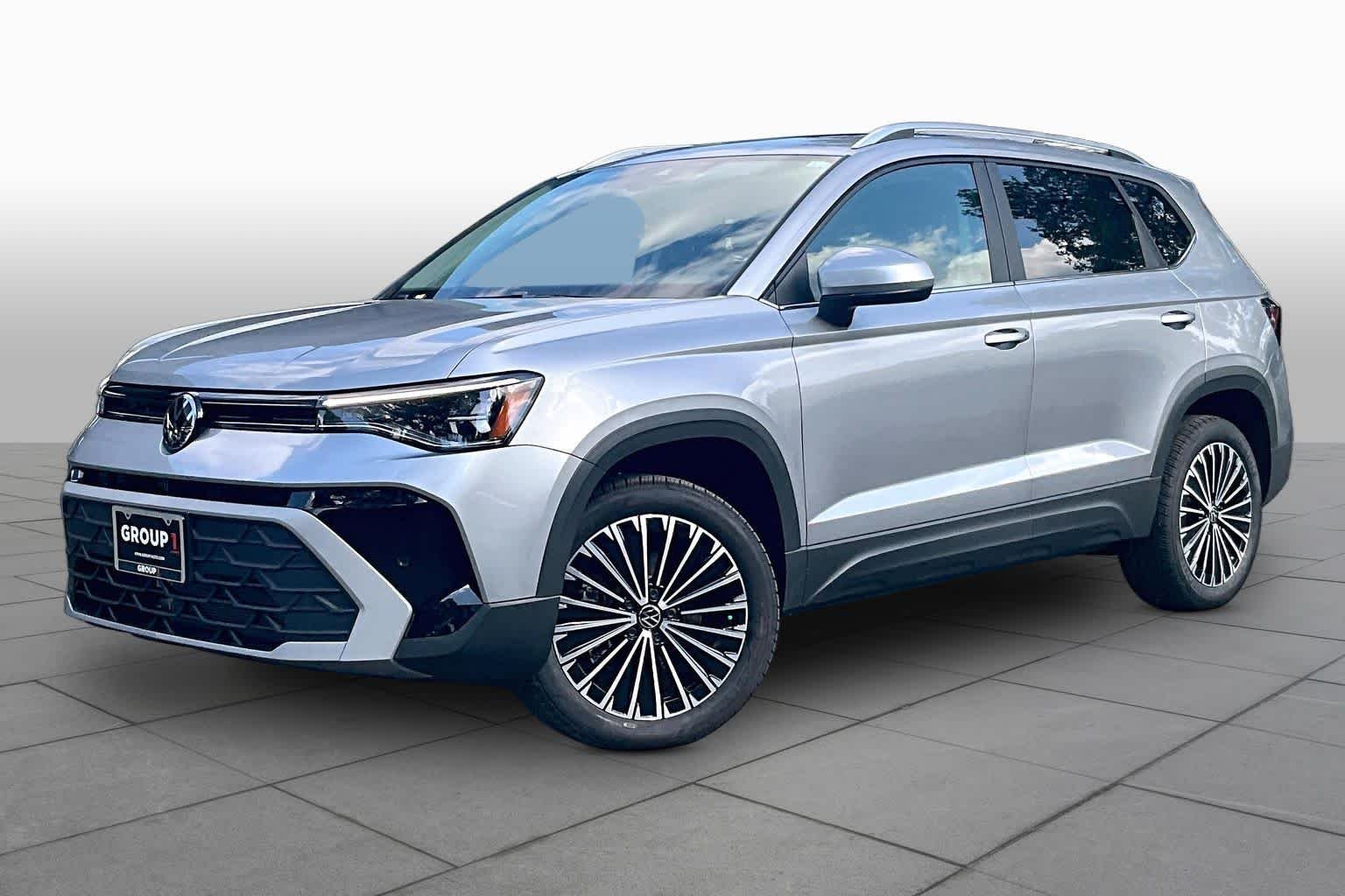 New 2026 Volkswagen Taos 1.5T SE FWD Sport Utility